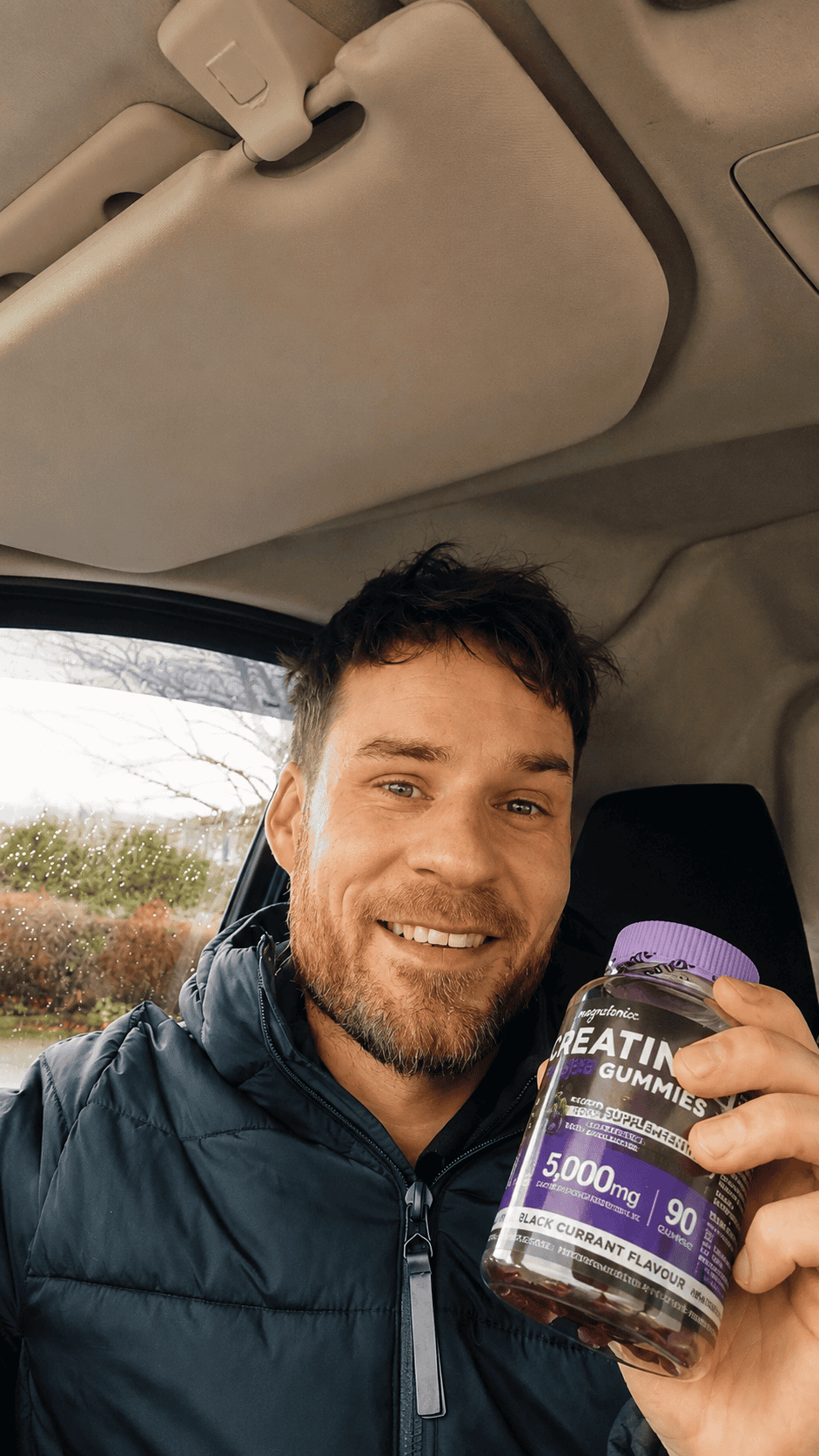 Niagratonic customer holding Creatine Gummies